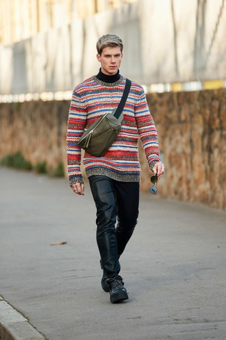 Comment porter un pull à rayures horizontales multicolore