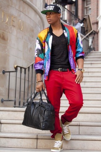 Comment porter une veste multicolore
