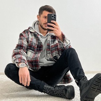 Comment porter une veste multicolore