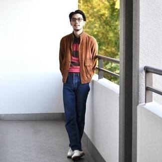 Comment porter un polo multicolore au printemps