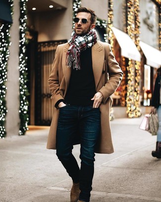 Comment porter une écharpe multicolore en automne