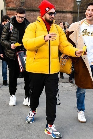Comment porter des baskets multicolores quand il fait froid