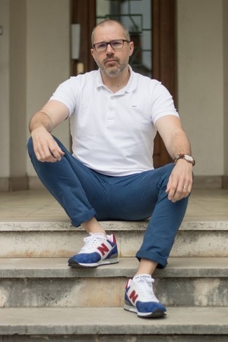 Comment porter des baskets multicolores quand il fait très chaud