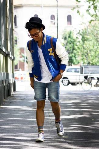 Comment porter des chaussettes multicolores pour un style decontractés