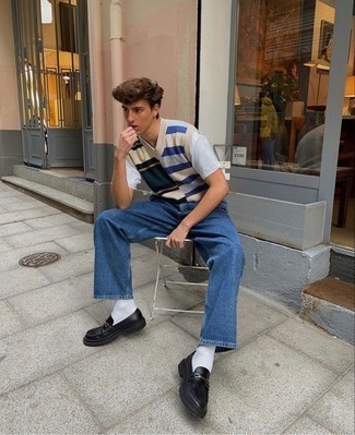 Comment porter un pull multicolore au printemps
