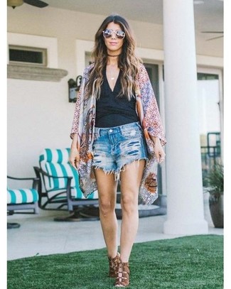 Comment porter un pull multicolore