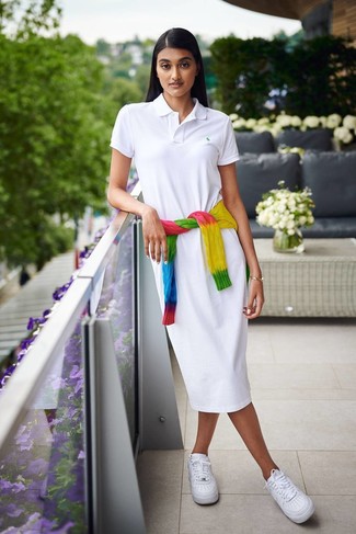 Comment porter un pull multicolore