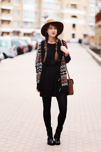 Comment porter un pull multicolore