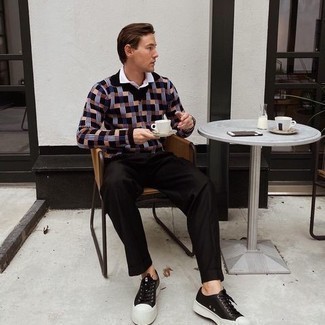 Comment porter un pull multicolore pour un style chic decontractés au printemps à 30 ans