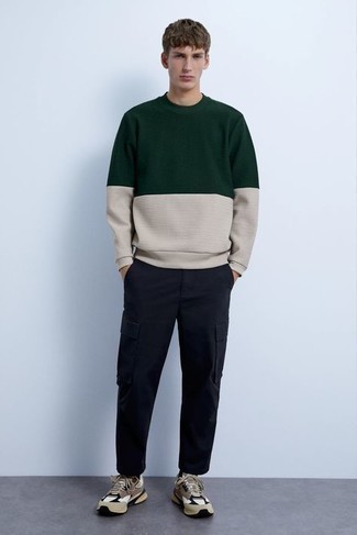Comment porter un pull multicolore en automne