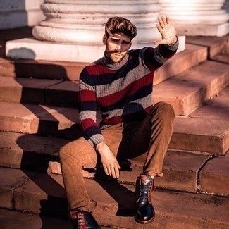 Comment porter un pull à col roulé multicolore en automne