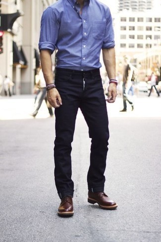 Comment porter une montre multicolore pour un style chic decontractés quand il fait chaud