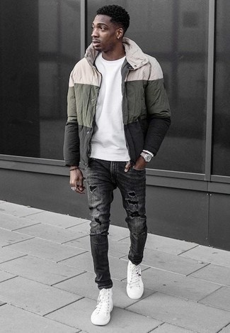 Comment porter un coupe-vent multicolore