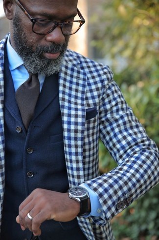 Comment porter une veste en vichy bleu marine et blanc