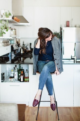 Comment porter une chemise de ville bleu marine