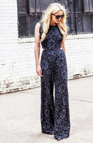 Comment porter une combinaison pantalon bleu marine