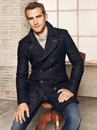 Comment porter un pantalon bleu marine homme