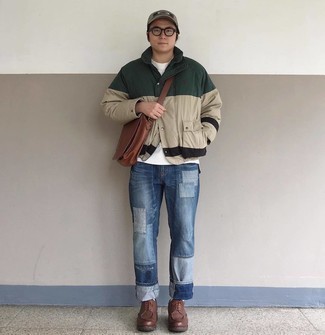 Comment porter un jean à patchwork bleu marine