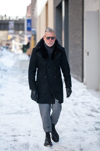 Comment porter des lunettes de soleil bleu marine quand il fait froid