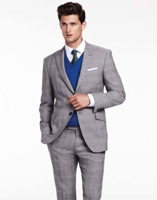 Comment porter un pull bleu marine pour un style elégantes quand il fait chaud