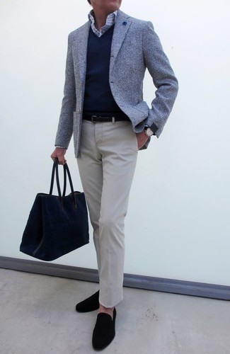 Comment porter un pull en v sans manches bleu marine