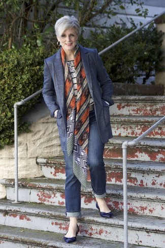 Comment porter un blazer en laine bleu marine