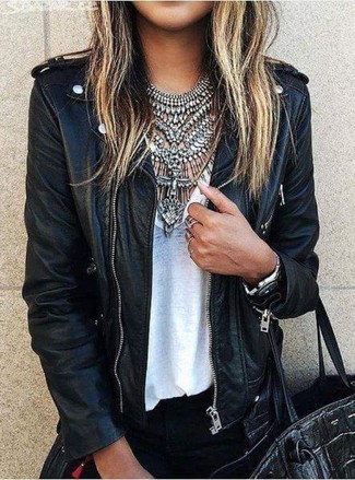Comment porter un collier