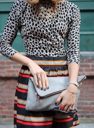 Comment porter un collier