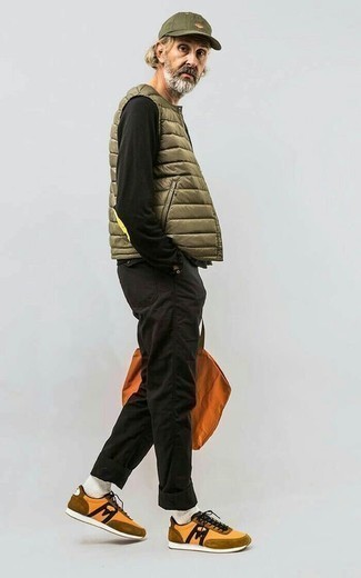 Comment porter une casquette de base-ball olive pour un style decontractés au printemps