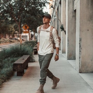 Comment porter une casquette de base-ball olive pour un style decontractés au printemps