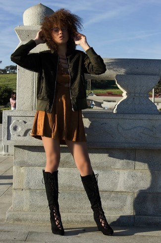 Comment porter un blouson aviateur olive en automne