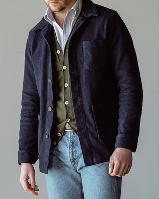 Comment porter un cardigan olive en automne