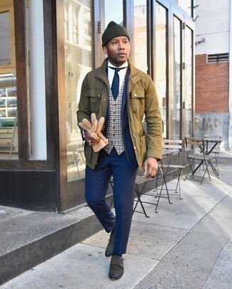 Comment porter une veste style militaire olive quand il fait frais