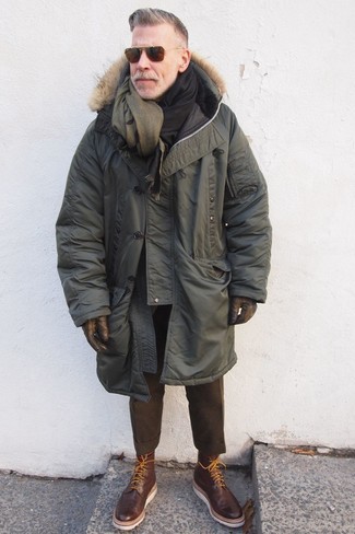 Comment porter une veste olive pour un style chic decontractés en hiver