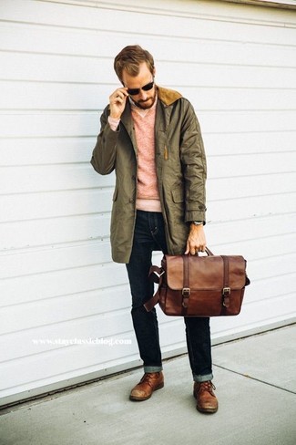 Comment porter une veste olive pour un style chic decontractés quand il fait frais