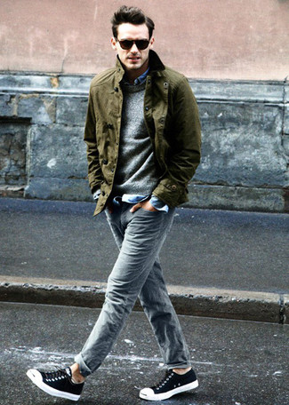 Comment porter une veste olive pour un style decontractés