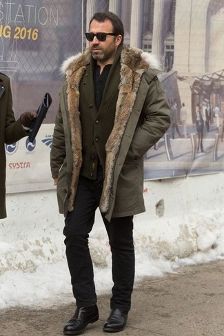 Comment porter une veste olive pour un style chic decontractés quand il fait frais