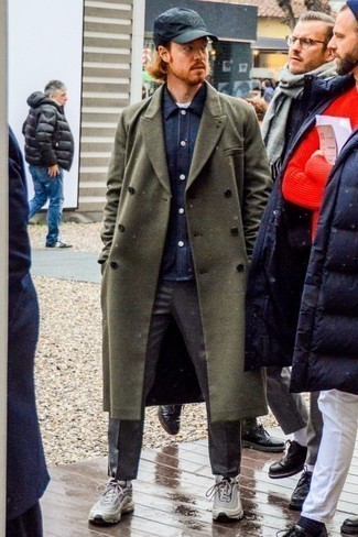 Une veste-chemise à porter avec un pardessus olive