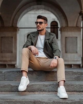 Comment porter une veste en daim olive