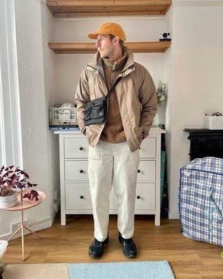 Comment porter une casquette de base-ball orange