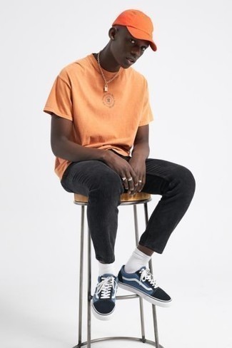Comment porter une casquette de base-ball orange