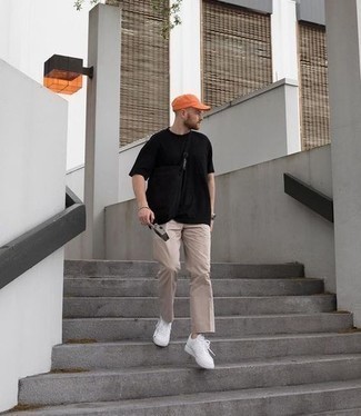 Comment porter une casquette de base-ball orange