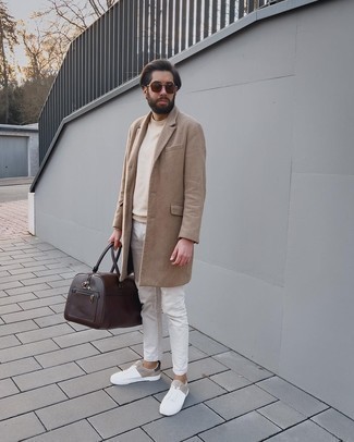 Comment porter un bracelet orange pour un style chic decontractés quand il fait frais