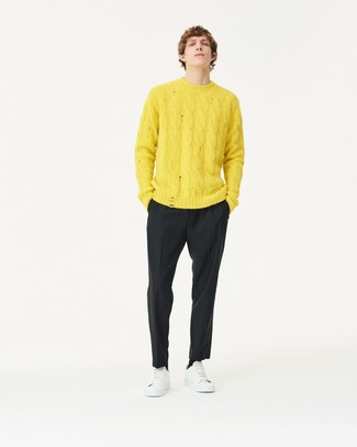 Comment porter un pull torsadé orange