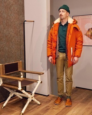 Comment porter une veste orange pour un style chic decontractés quand il fait froid