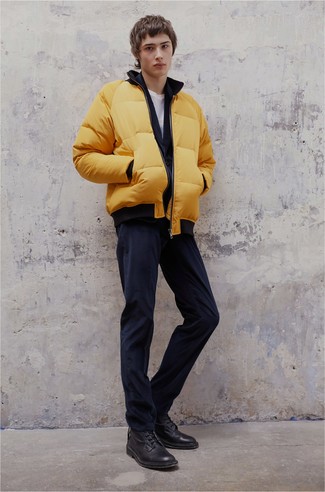 Comment porter une veste orange pour un style chic decontractés quand il fait froid