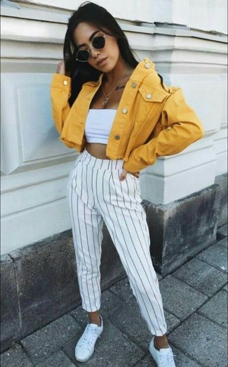 Comment porter une veste orange