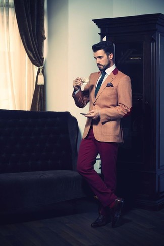 Comment porter une veste orange quand il fait chaud