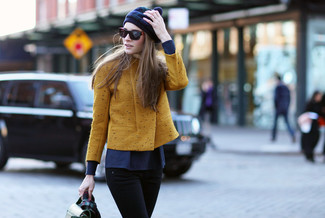 Comment porter une veste orange