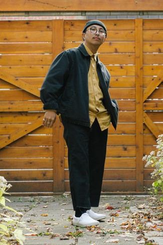 Comment porter une chemise à manches longues orange